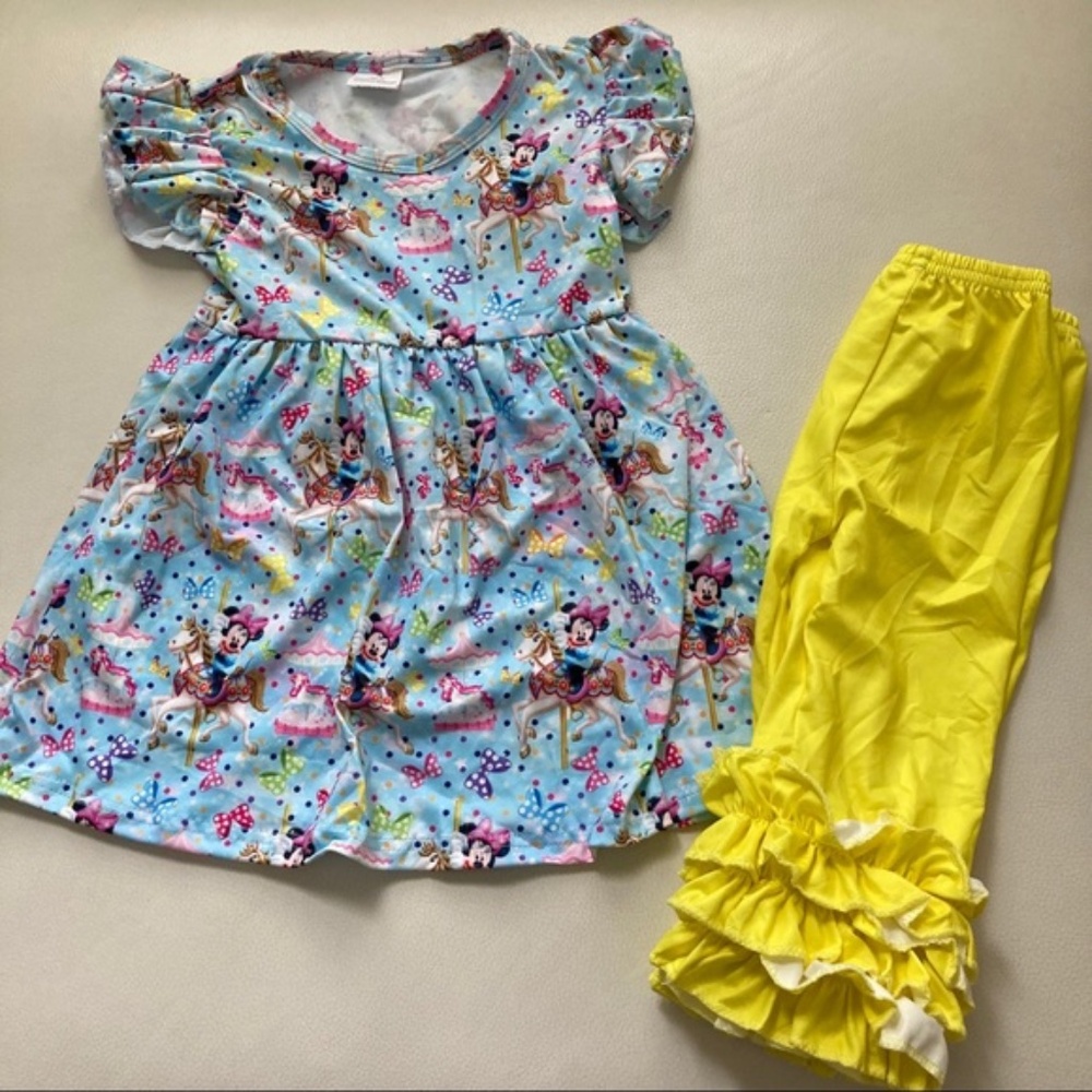 Minnie Mouse Ruffle Pant Cute Sweet Set - Picture 4 of 5